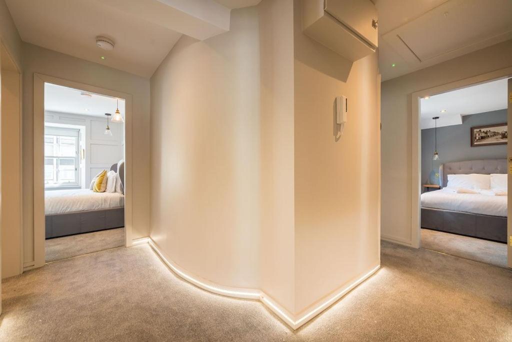 Boutique Castle View 3 Bedroom Edinburgh